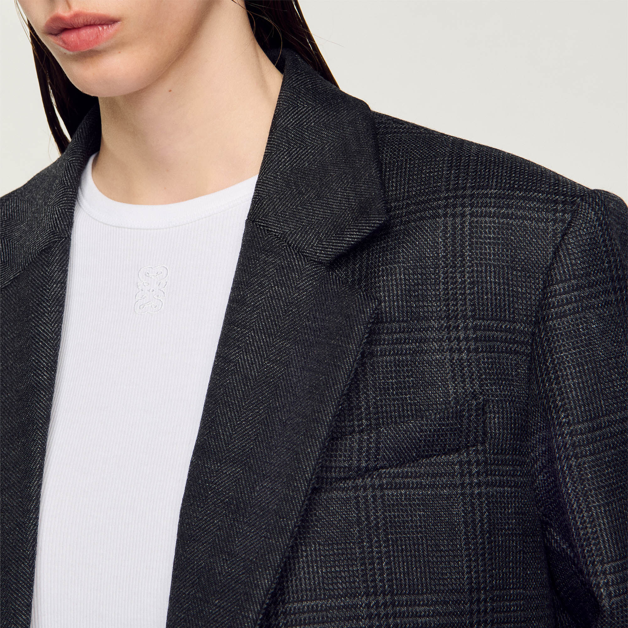 Veste de costume a carreaux gris noir pour femme Sandro Paris