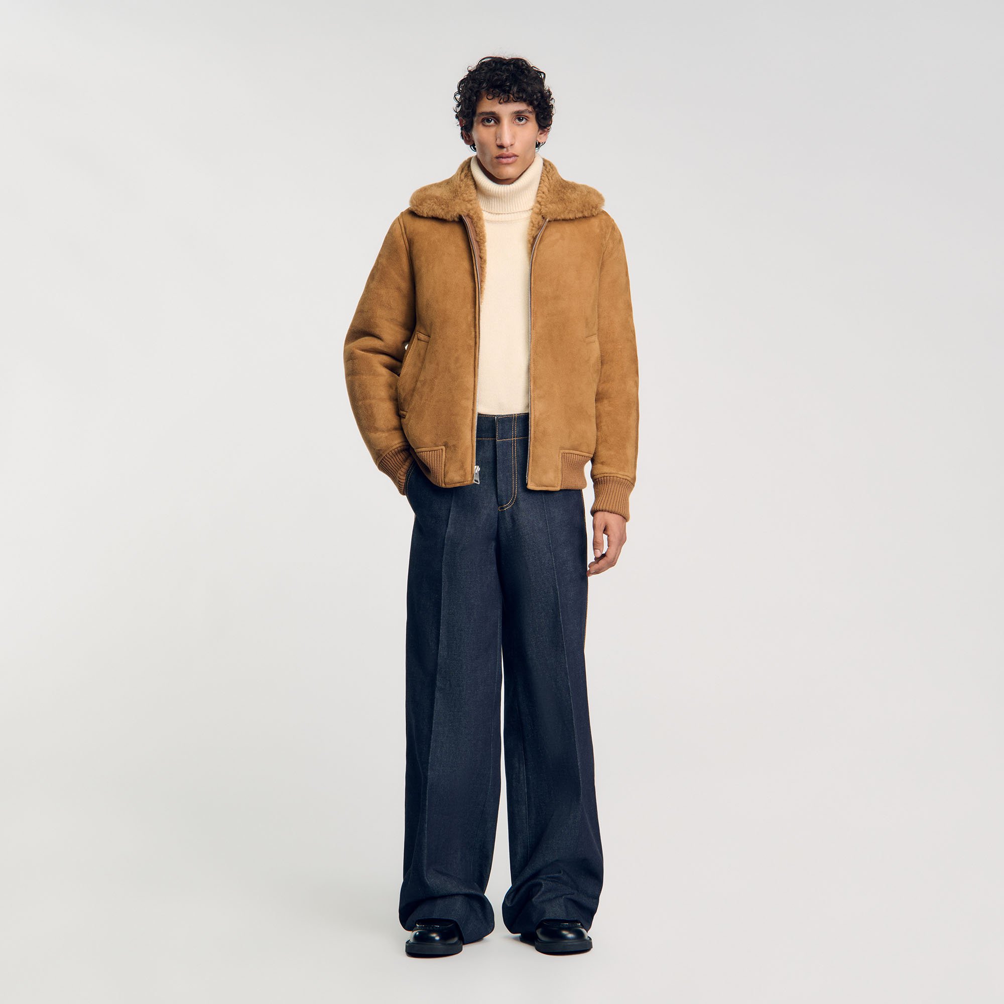 フランス発 Sandro スウェード生地がオシャレ! 茶色 ジャケット Oversized suede jacket brown For Women | Sandro Paris
